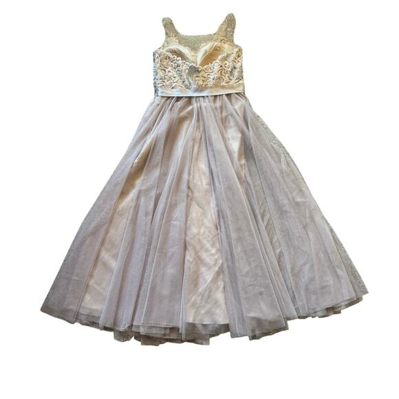 WATTERS & WATTERS Womens Formal Dress, size 12, Gold sequin & Tulle - Picture 2 of 15